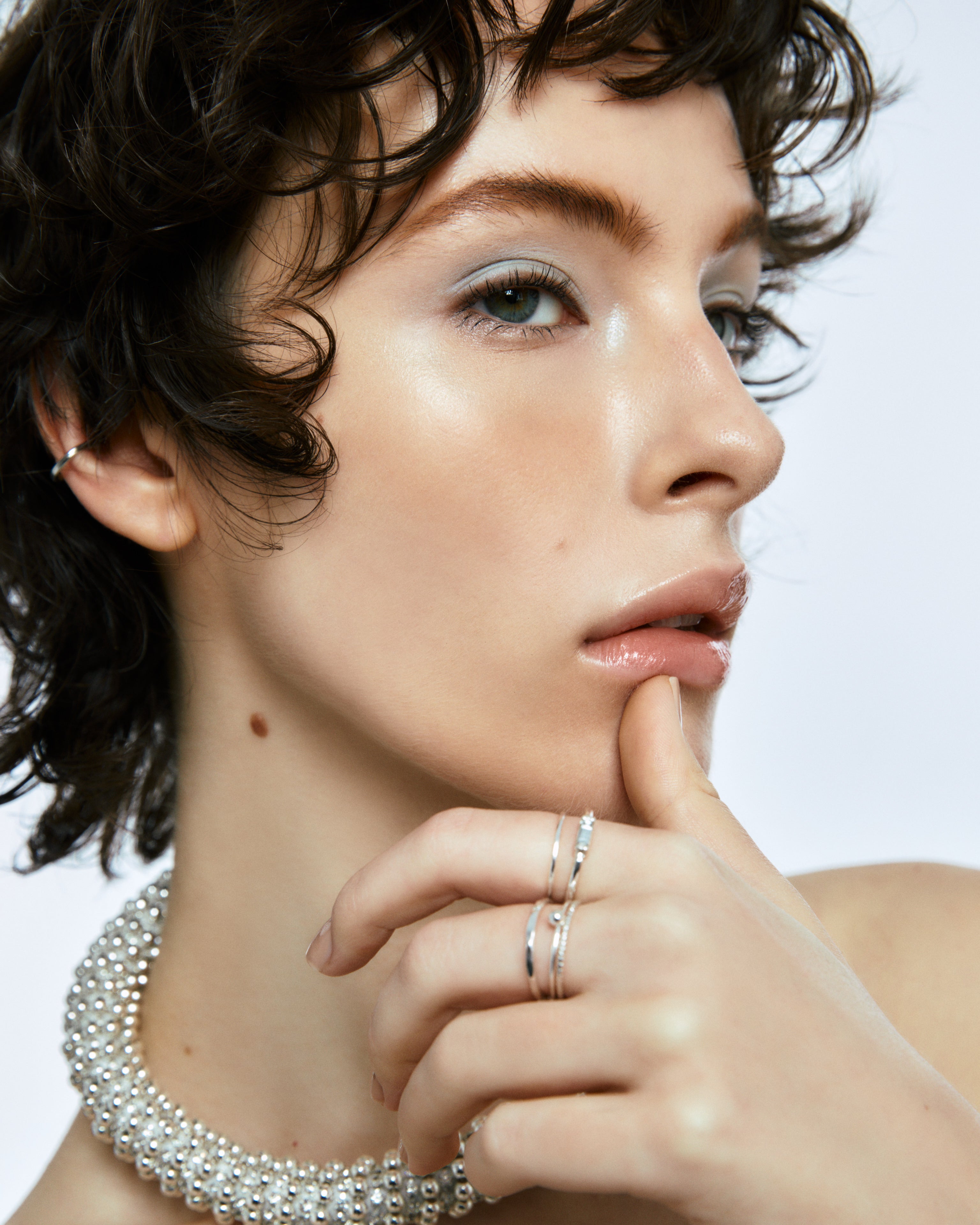 Eyebrow Styling Glow 06：Beautiful Escape