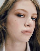Eyebrow Shimmering Powder 01 : Silent Reflection