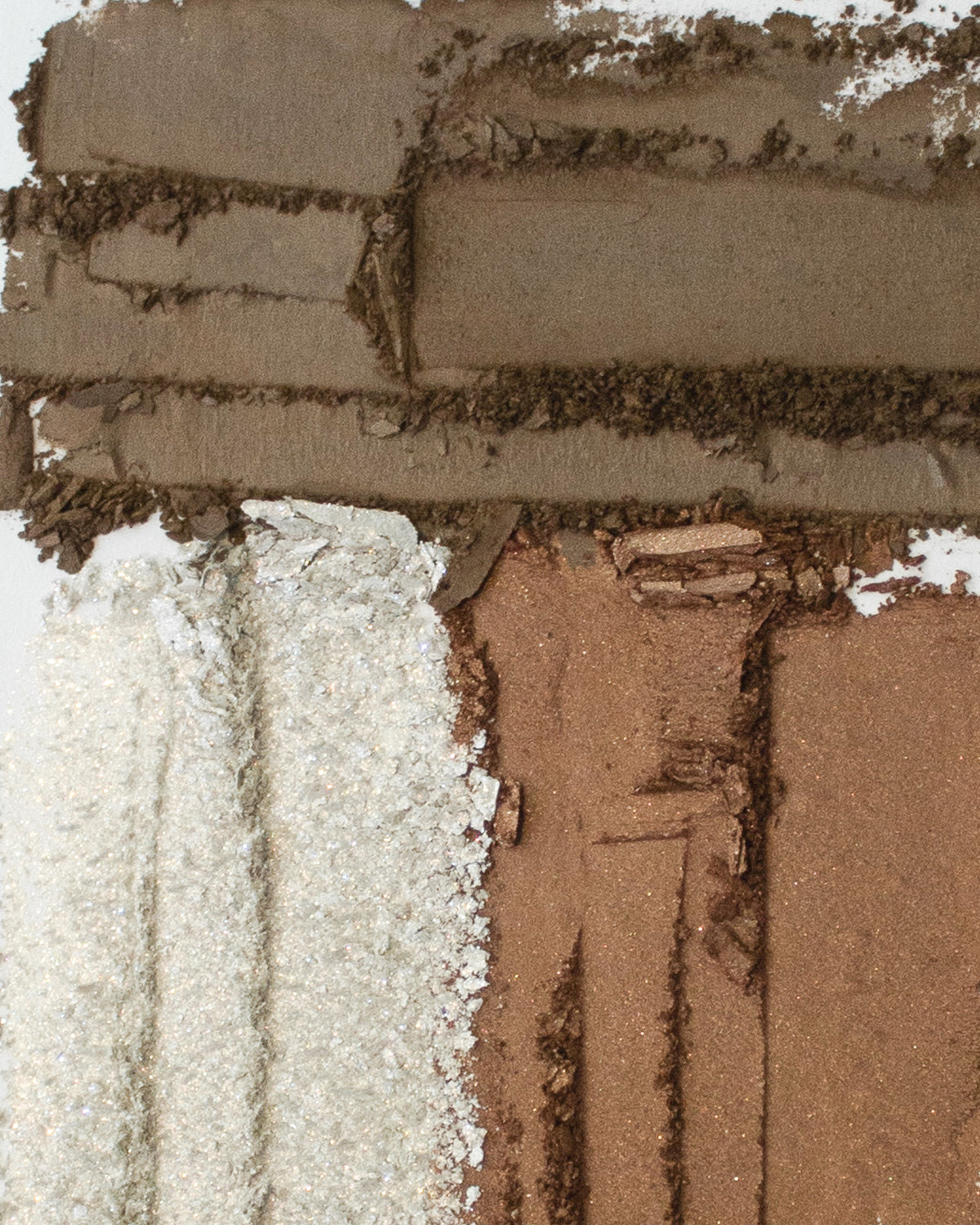 Eyebrow Shimmering Powder 01 : Silent Reflection